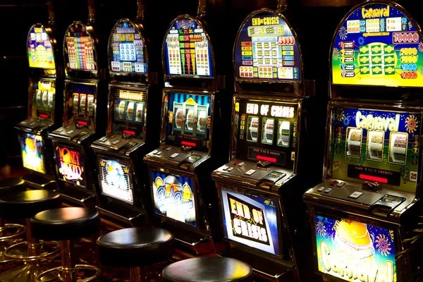 Microgaming slot game paytable information displayed on depoyuk